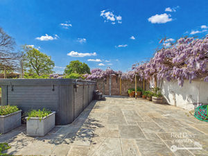 Pool- click for photo gallery